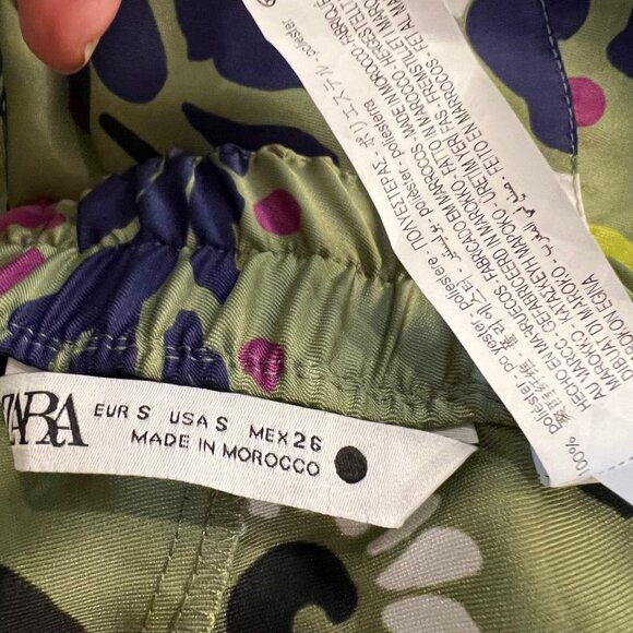 NEW Zara Satin Effect Floral Wide-Leg Pyjama Style Pants in Green, Size S - Picture 16 of 16